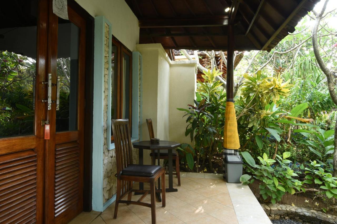The Tanis Beach Resort Nusa Lembongan Extérieur photo
