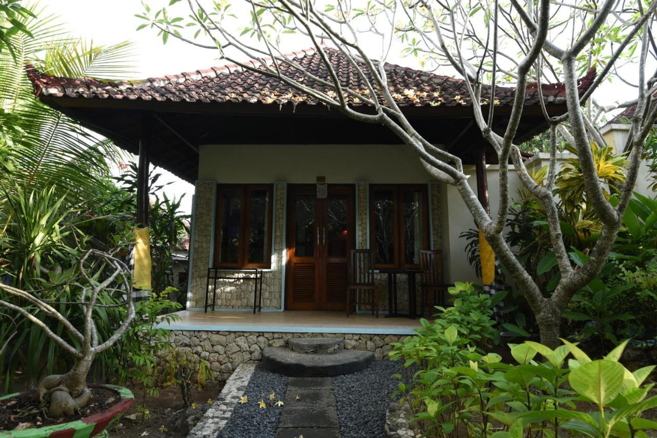 The Tanis Beach Resort Nusa Lembongan Extérieur photo