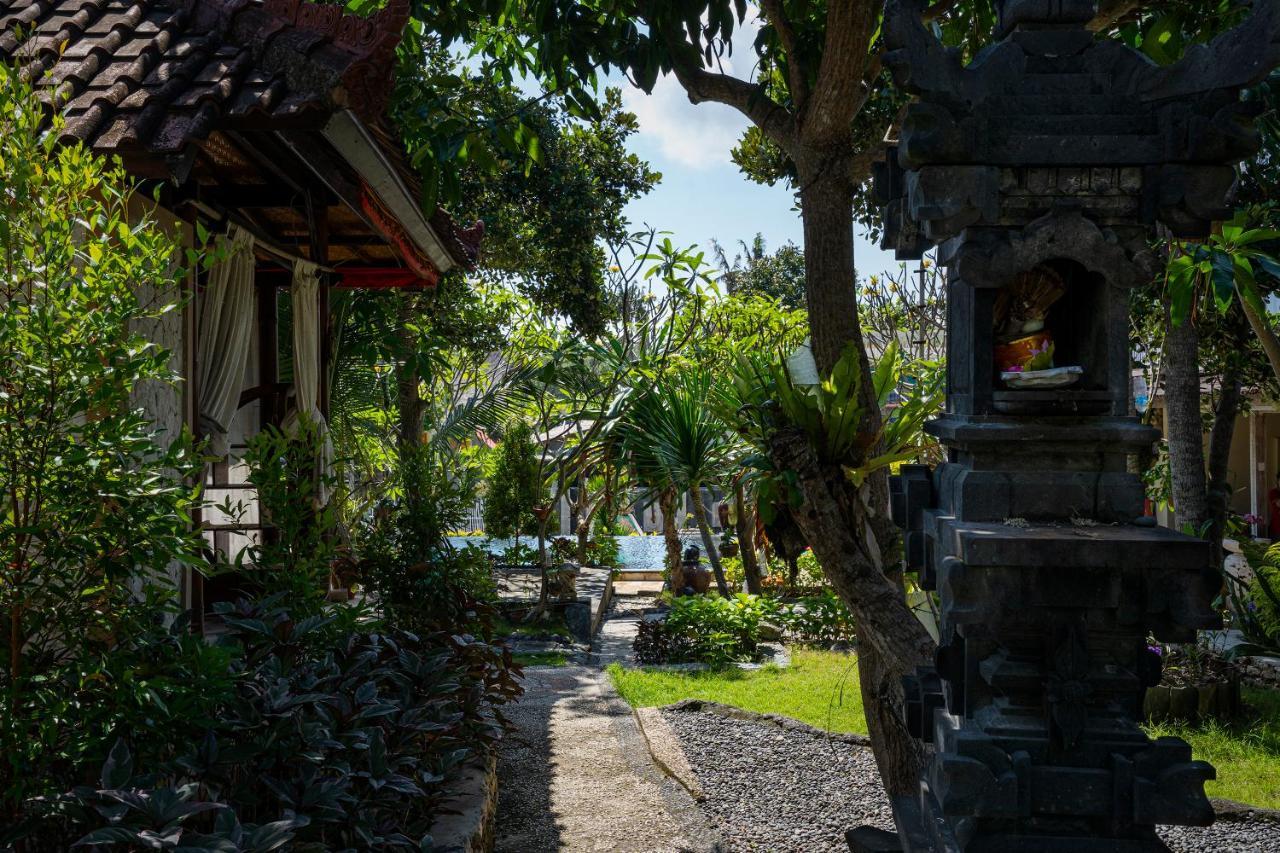 The Tanis Beach Resort Nusa Lembongan Extérieur photo