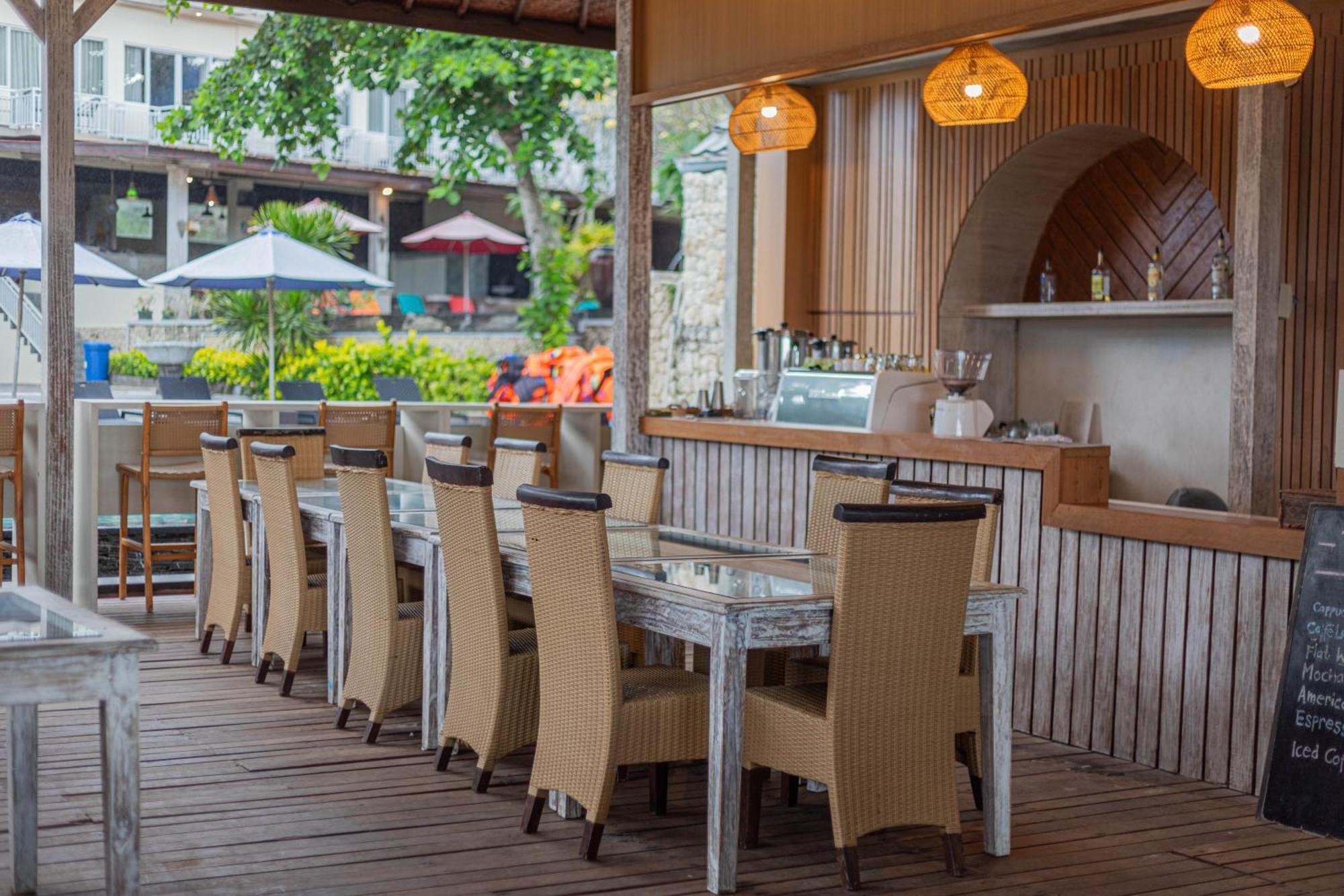 The Tanis Beach Resort Nusa Lembongan Extérieur photo