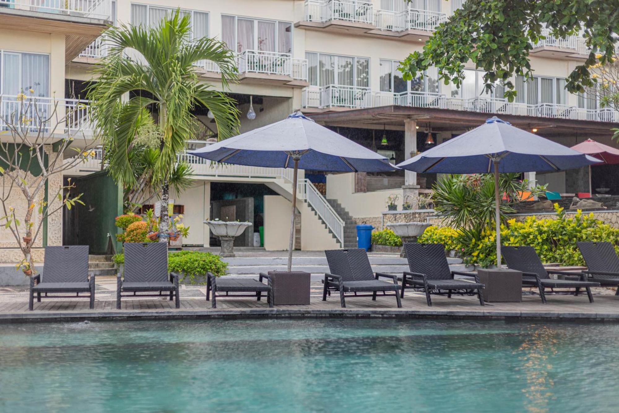 The Tanis Beach Resort Nusa Lembongan Extérieur photo